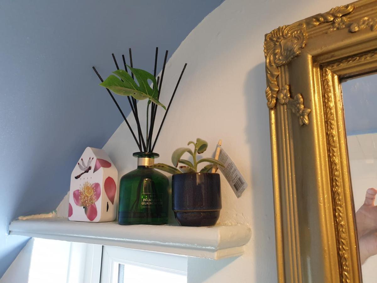 Lotus Pod House Homestay Horsell 外观 照片