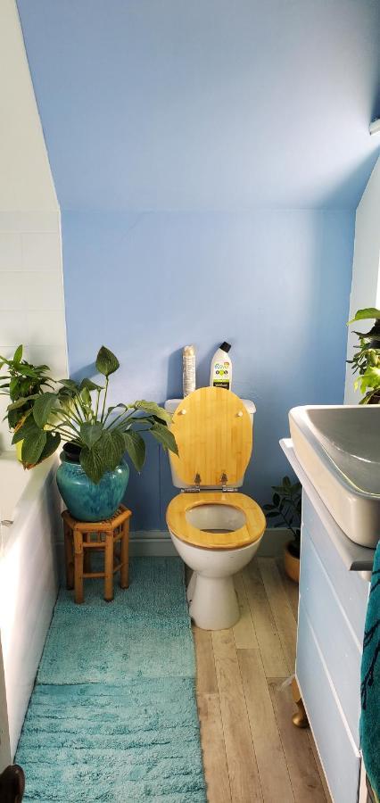 Lotus Pod House Homestay Horsell 外观 照片