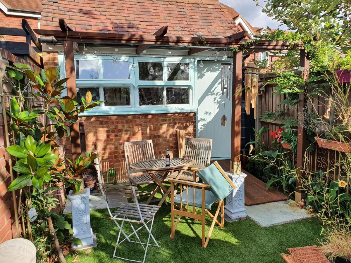Lotus Pod House Homestay Horsell 外观 照片